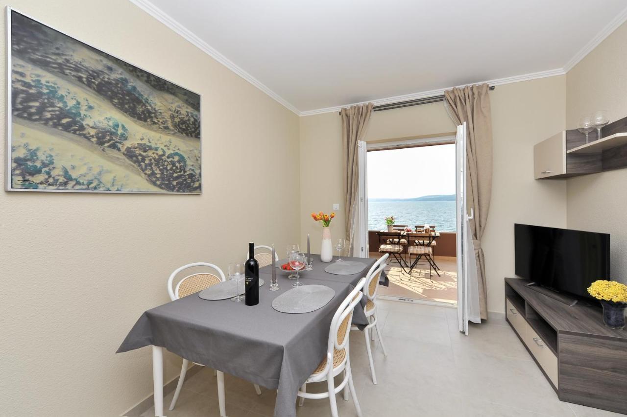Apartmani Peric 1 Meka Draga Obrovac Bagian luar foto