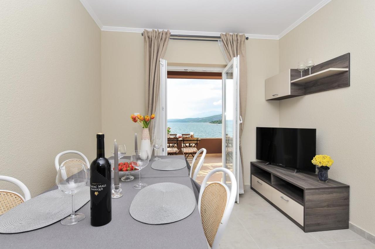Apartmani Peric 1 Meka Draga Obrovac Bagian luar foto